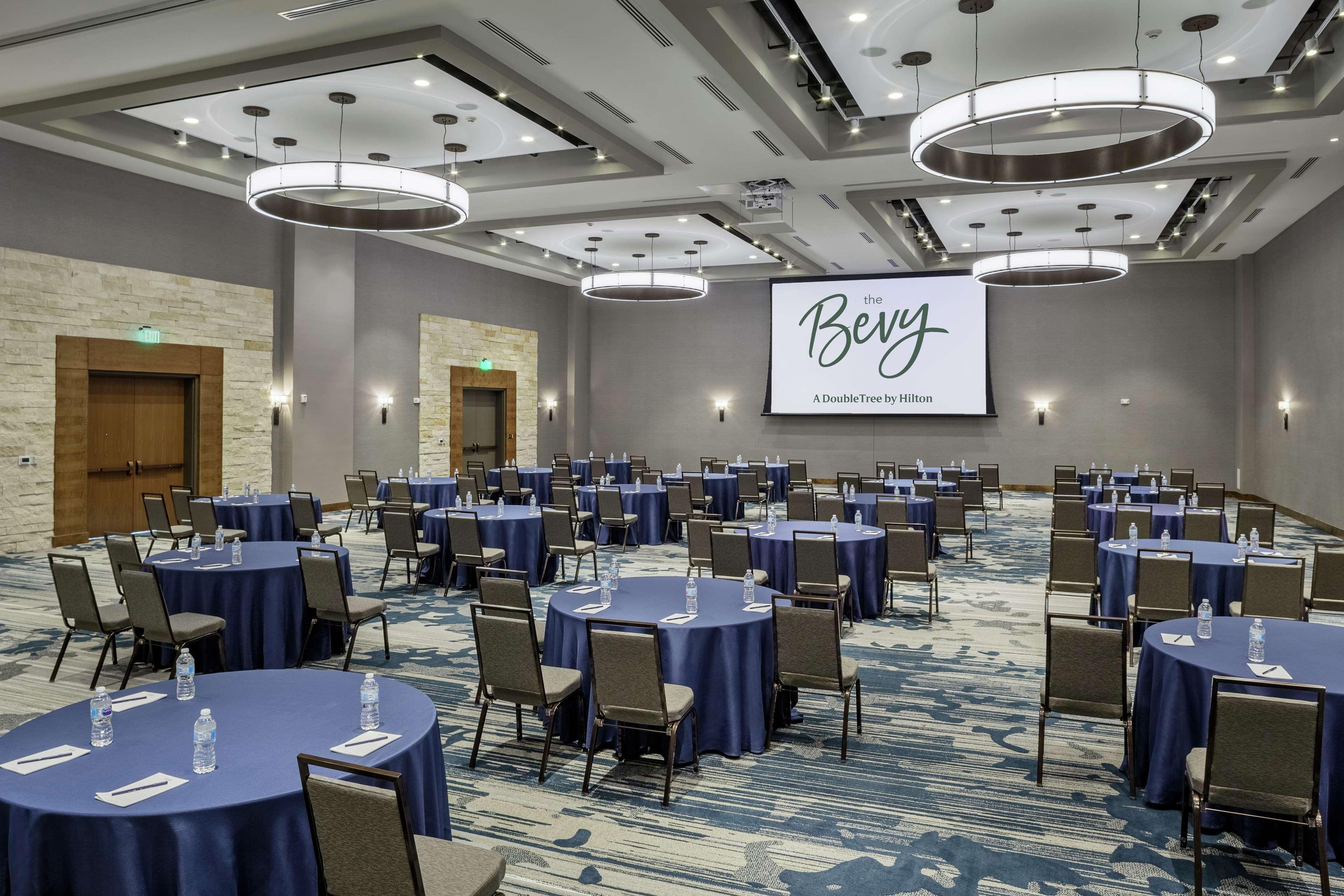 The Bevy Hotel Boerne, A Doubletree By Hilton Exterior photo